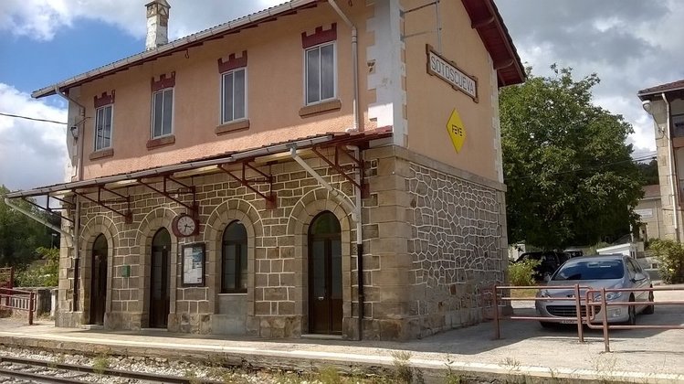 En el hullero con Juan Pedro Aparicio: viajando en El Transcantábrico En el hullero con Juan Pedro Aparicio: viajando en El Transcantábrico