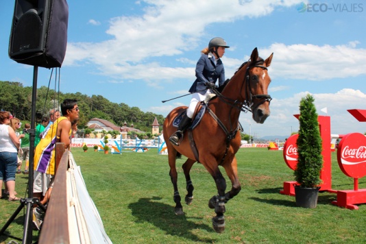 Concurso de saltos hípicos en el Parque de la Magdalena