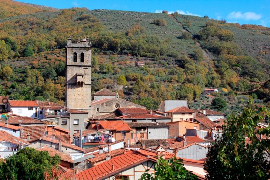 Panorámica desde la carretera a Garganta Mayor - Garganta la Olla