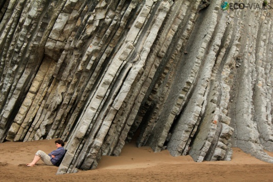 Zumaia - Playa y ruta geológica